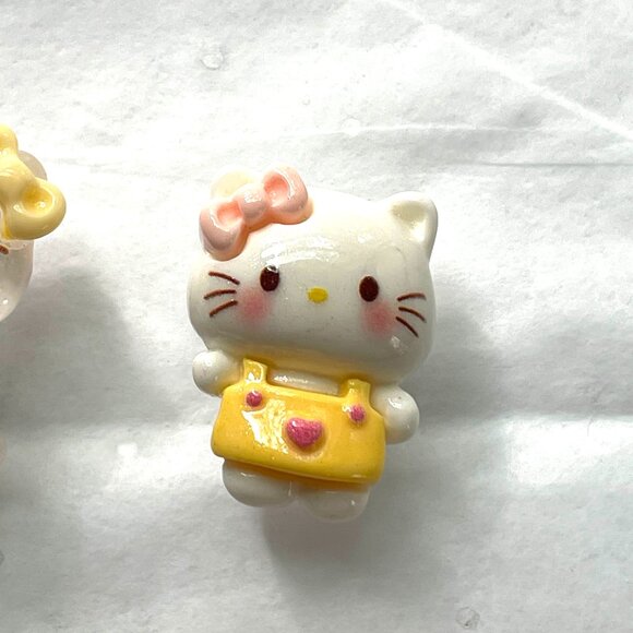 Set of 6 Hello Kitty Style Croc Shoe Charms-Hello Kitty Jibbitz-New! - Picture 4 of 7